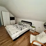 Borostyan Vendeghaz Balatonkeresztúr