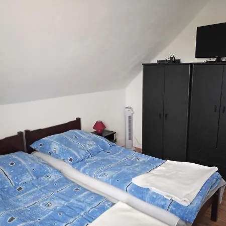 Borostyan Vendeghaz Balatonkeresztúr