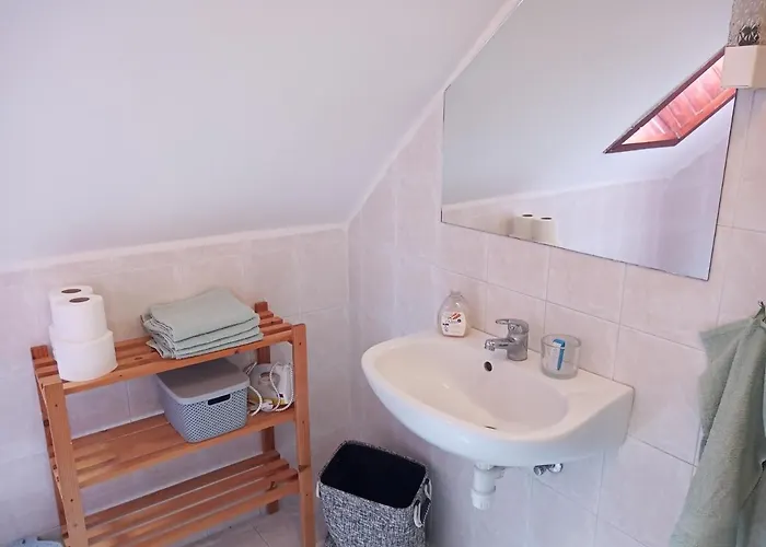 Apartment Borostyan Vendeghaz Balatonkeresztur